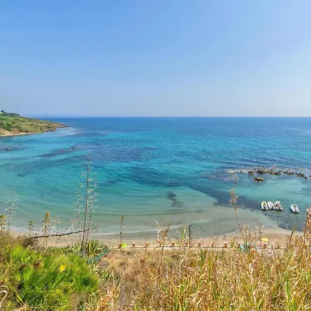 Holiday home 4 Bedroom Cozy In Sambuca di Sicilia