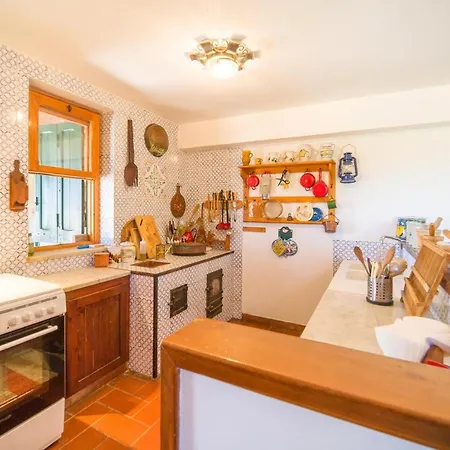 Holiday home 4 Bedroom Cozy In