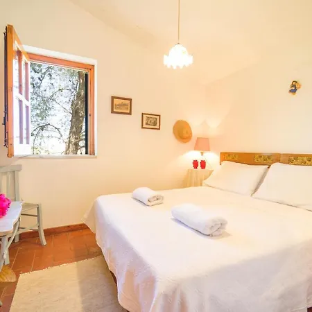 Holiday home 4 Bedroom Cozy In